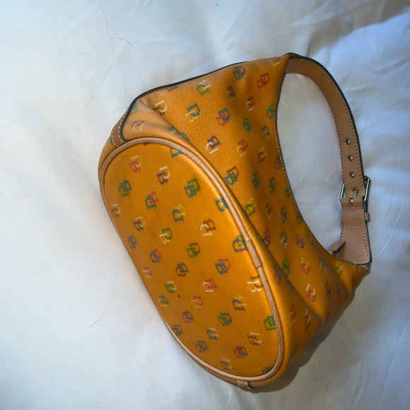 Vintage Authentic Dooney & Bourke Signature Rainbow bucket shoulder bag - Picture 11 of 13